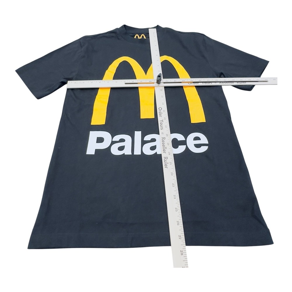 Palace x McDonald's Logo Archers Mens Size Small Black Yellow - Picture 3 of 10